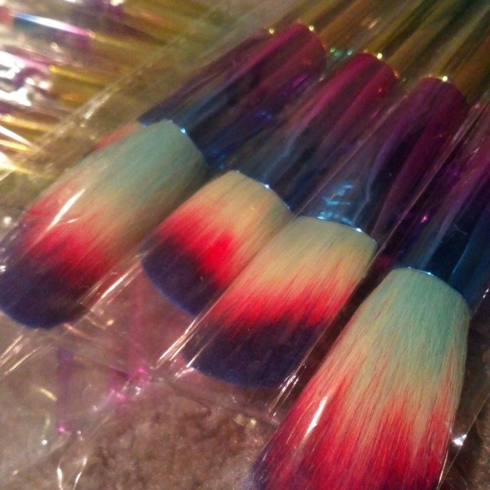 ♥ LAST ONE ♥ RAINBOW 🌈OMBRE Brush Set NEW ♥ - Picture 6 of 6